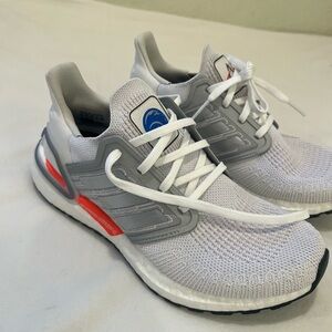 Adidas Ultraboost women’s 7 White Running Sneakers with Orange Accent NASA